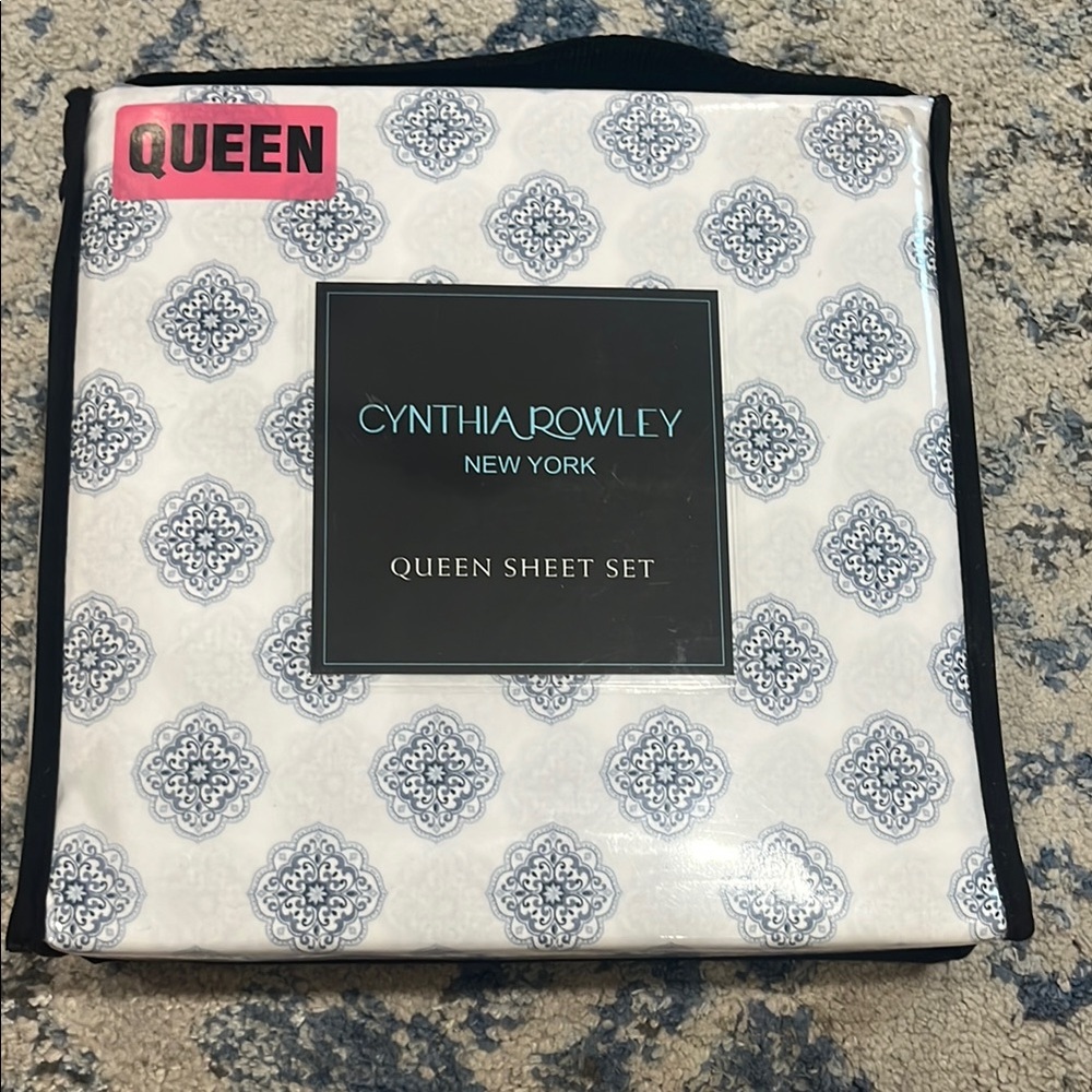 Cynthia Rowley White and Gray Sheet Set Elegant Bedding